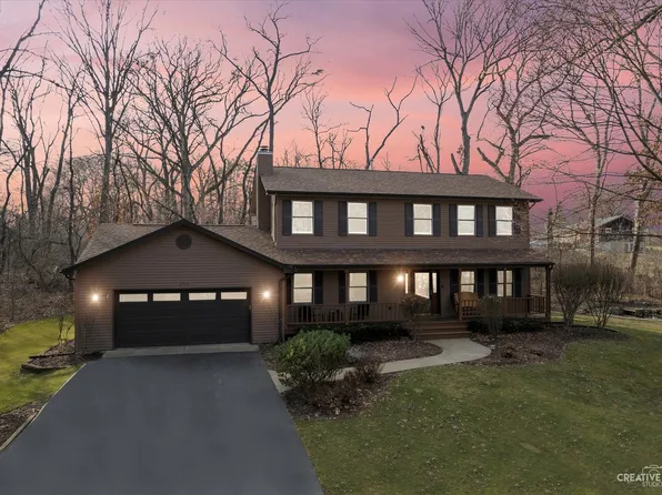 27834 N Beech St, Island Lake, IL 60042