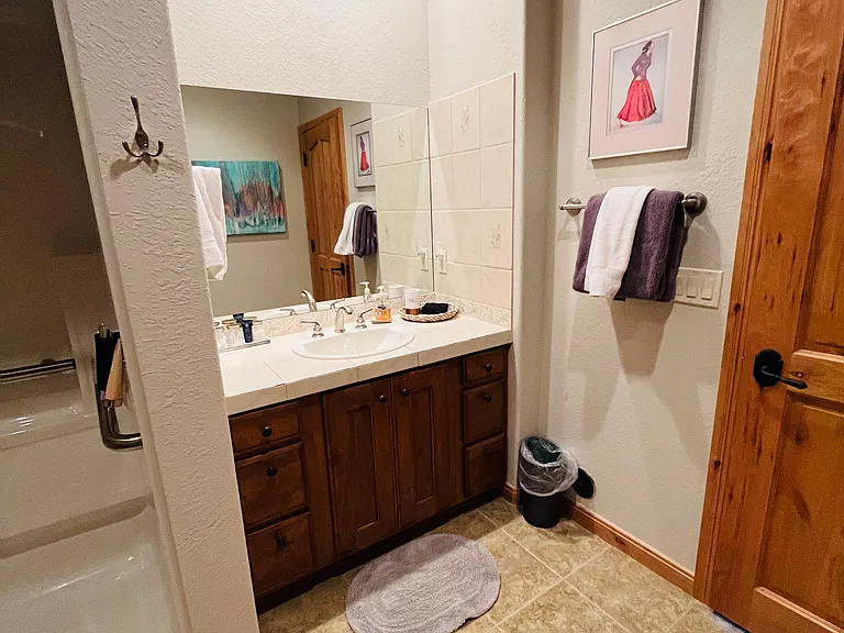682 Harvard Ave #1 — Photo 10