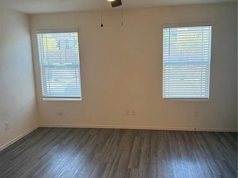 3721 Celesta Vista Ave — Photo 9