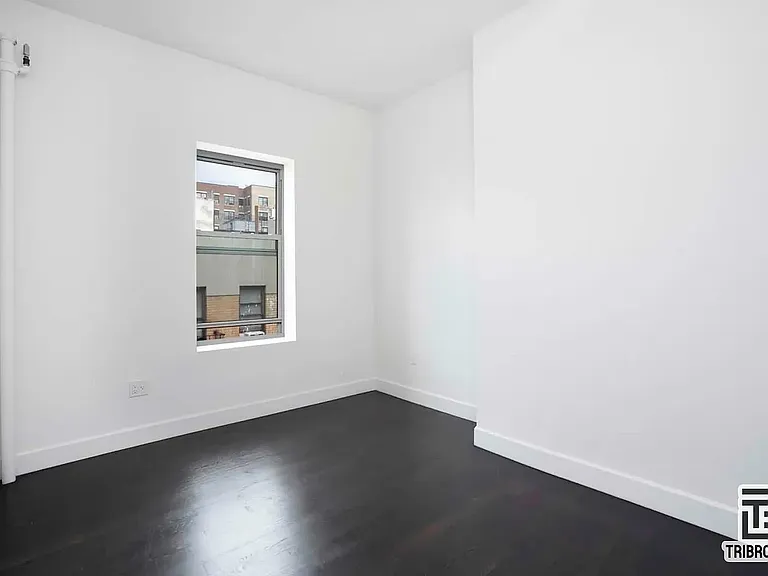 14 E 116th St #7 — Photo 3