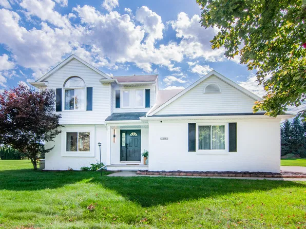 177 W Willis Rd, Saline, MI 48176