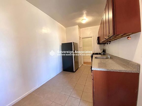 4th image of 536 Fort Washington Ave #2Q