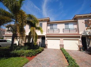 247 Las Brisas Cir, Fort Lauderdale, FL 33326