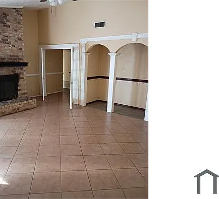 6925 Westglen Dr — Photo 2
