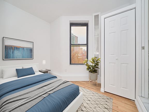 4th image of 153 Norfolk St APT 3g
