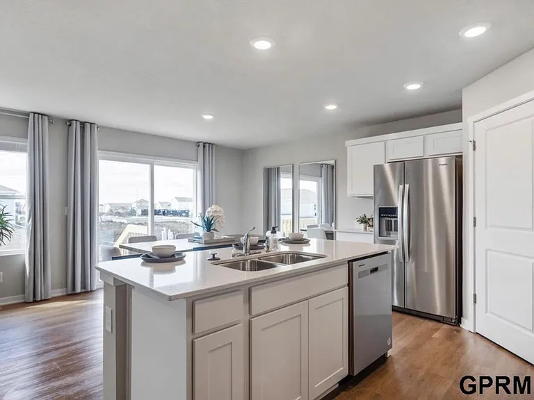 7102 S 204th Ave — Photo 21