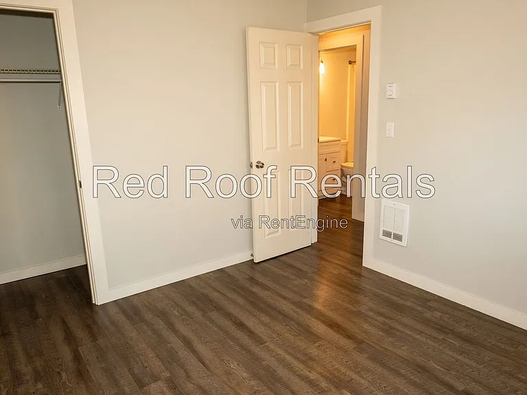 6726 S D St — Photo 20