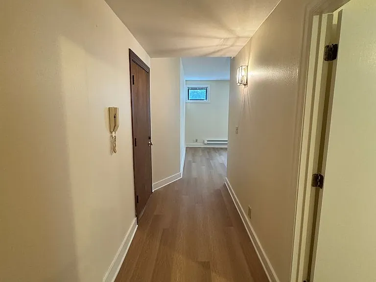 Stanford Arms Apartments — Photo 35