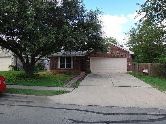 3rd image of 1903 Balsam Way