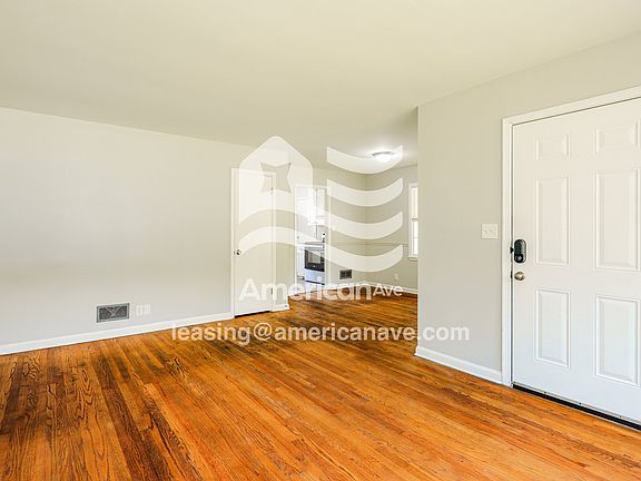 58228_003_living_room_3.jpg