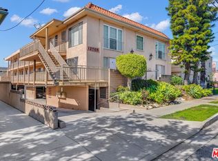 12705 Ramona Ave, Hawthorne, CA 90250