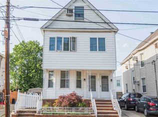 39 E 4th St, Bayonne, NJ 07002