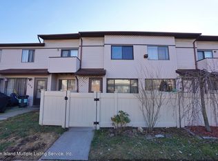 524 Lisk Ave, Staten Island, NY 10303