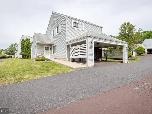 607 Bridge St, Collegeville, PA 19426