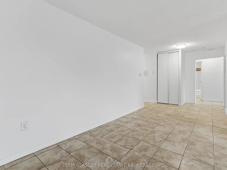 746 Fanshawe Park Rd E #401 — Photo 13