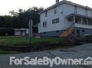 57 Poplar St, Blairsville, PA 15717