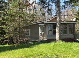 29664 Spencer Dr N, Chaumont, NY 13622