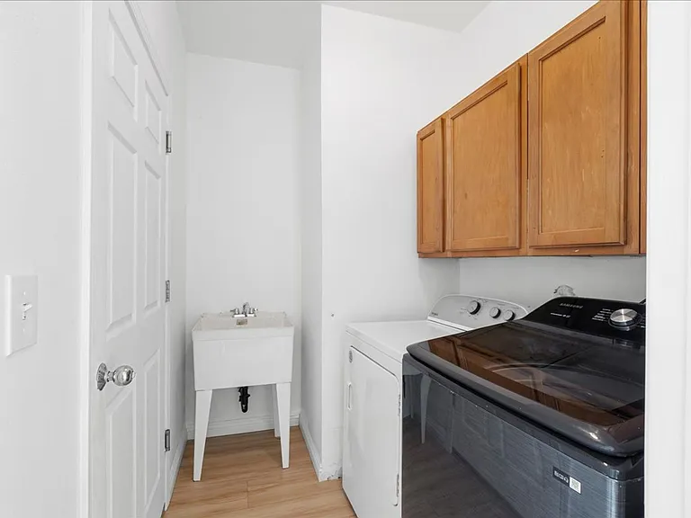 1055 Aina Manu Pl — Photo 24