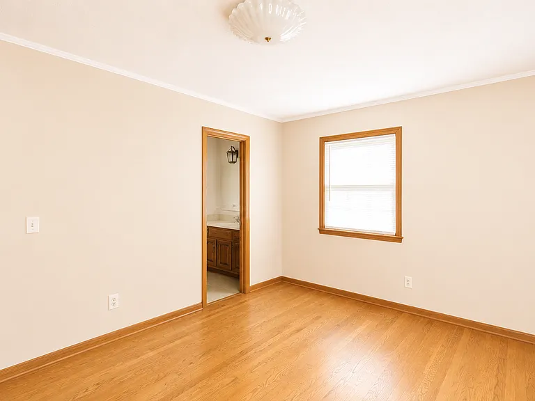 900 Hamlet Ave — Photo 27
