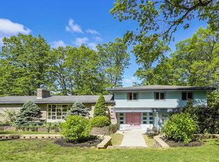 127 Peele Rd, Nashua, NH 03062