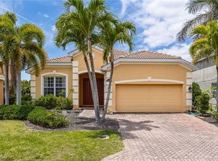 16530 Whispering Trace Ct, Fort Myers, FL 33908