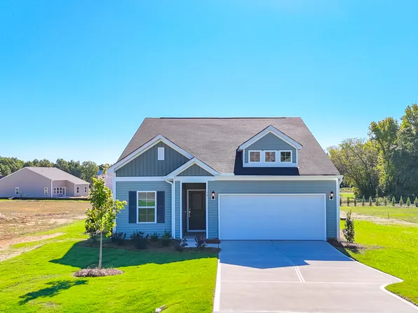 79 Bunker Hill Pl, Angier, NC 27501