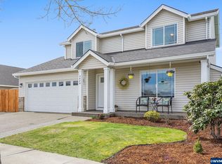 3448 Red Arrow Dr, Lebanon, OR 97355