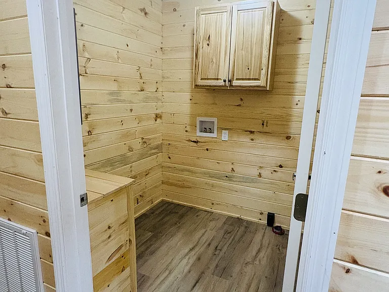 3590 Douglas Hyatt Rd — Photo 18