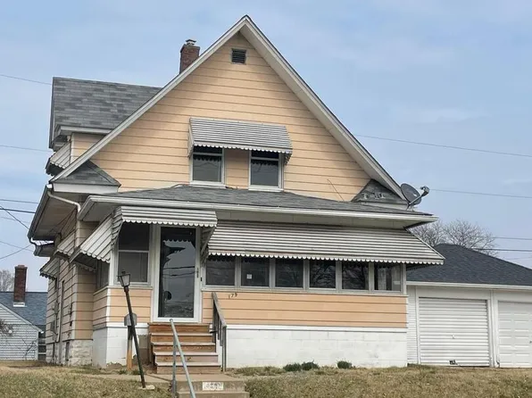 179 16th Ave, Moline, IL 61265