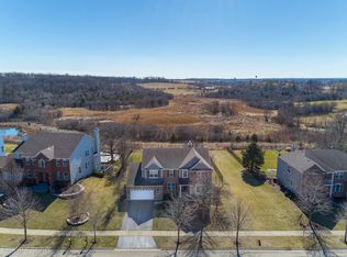 2258 Clearbrook Ct, Wauconda, IL 60084