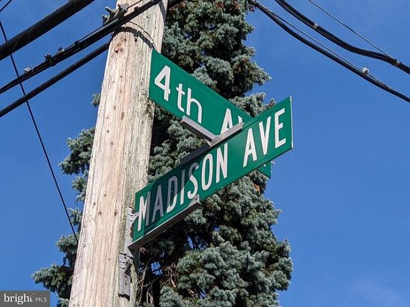 2nd image of 317 Madison Ave