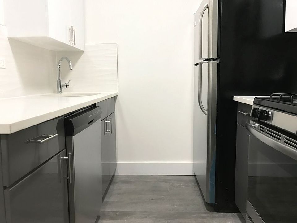 1st image of 9425 57th Ave APT 3D