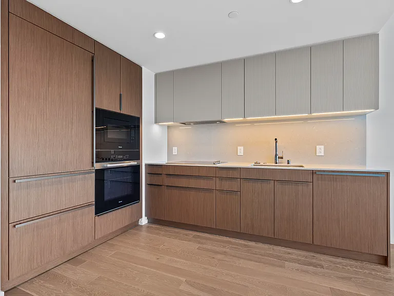 333 Ward Ave #2609 — Photo 3