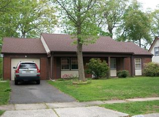 116 Niagara Ln, Willingboro, NJ 08046