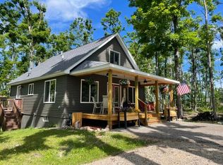 3074 Coolwater Ave, Johannesburg, MI 49751