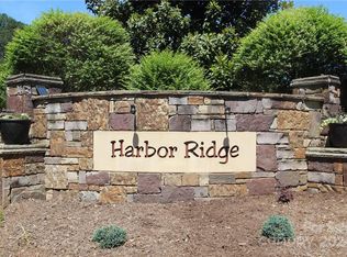 110 Twin Cove Dr, Connelly Springs, NC 28612