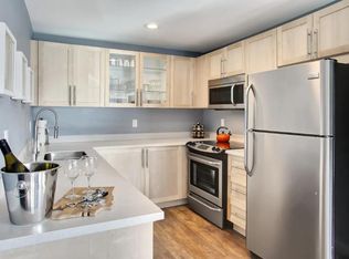 3839 Whitman Ave N APT 101, Seattle, WA 98103