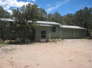 30 Sedillo Rd, Tijeras, NM 87059