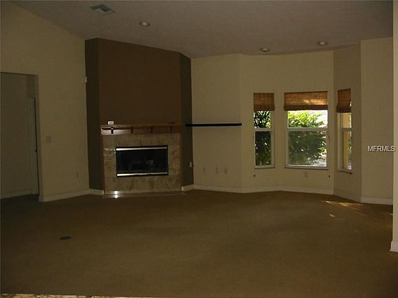 4th image of 585 Seneca Oaks Cir
