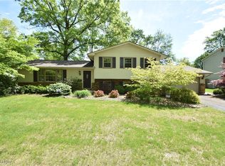 1751 Brockton Dr, Youngstown, OH