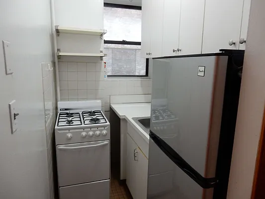 Rented by Aimee Grodanz, LREB | media 11