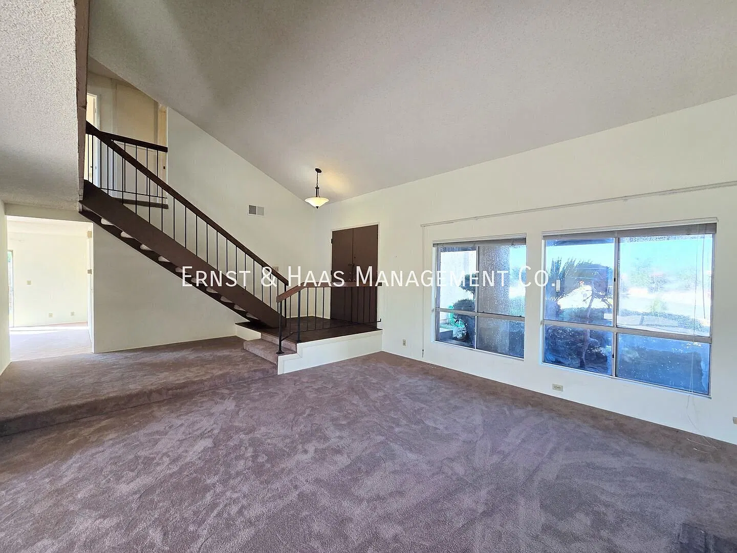 Hilltop Montebello 4-Bedroom, 3-Bathroom Home with Valley Views & 2-Car Garage! — Photo 2