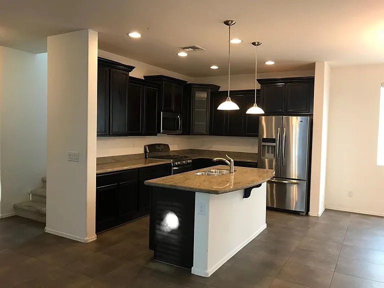 1792 W Homestead Dr — Photo 9