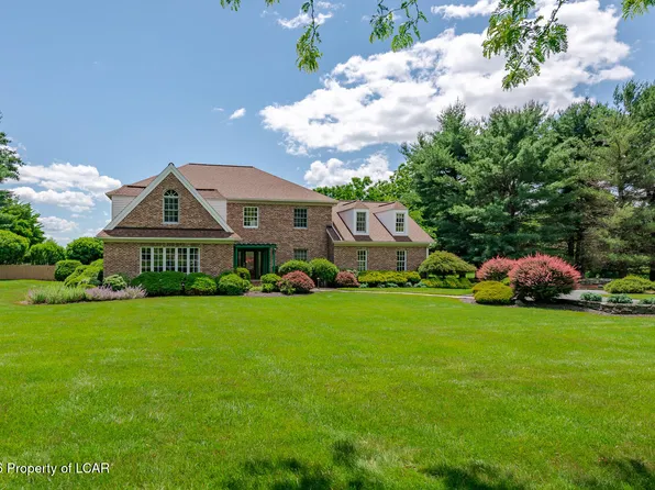 230 Lantern Hill Rd, Shavertown, PA 18708