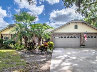 2112 Herndon St, Dover, FL 33527