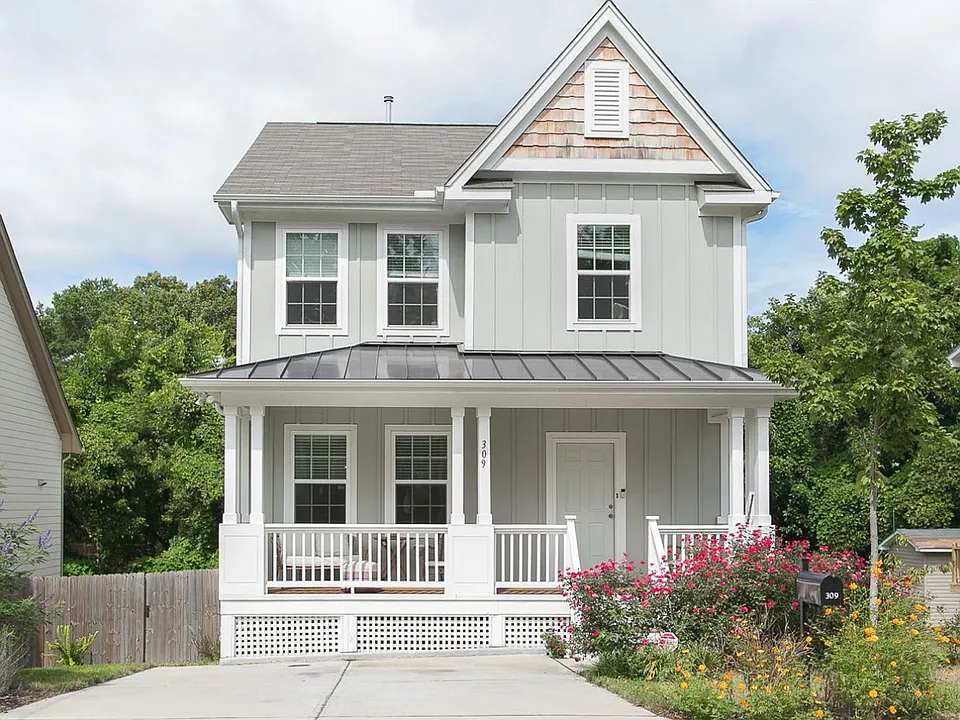 309 Lyric St