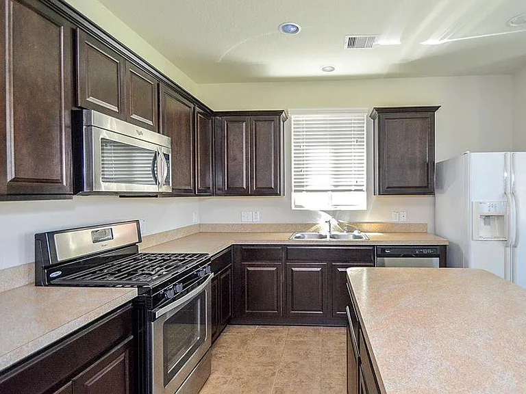 5827 Banyan Oak Ct — Photo 1