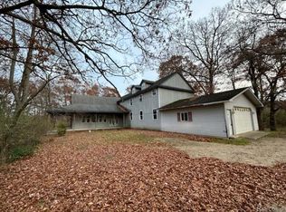 12815 Shaffer Rd, Davisburg, MI 48350