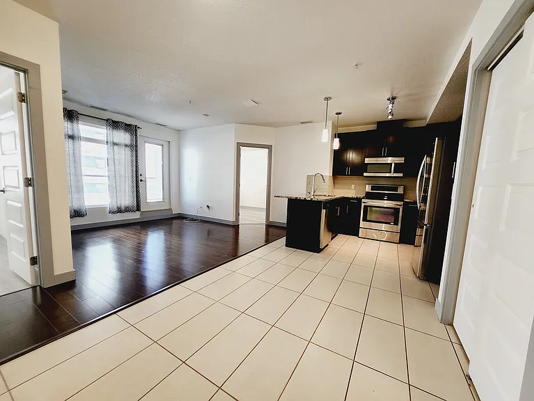710-5151 Windermere Blvd SW #710 — Photo 6