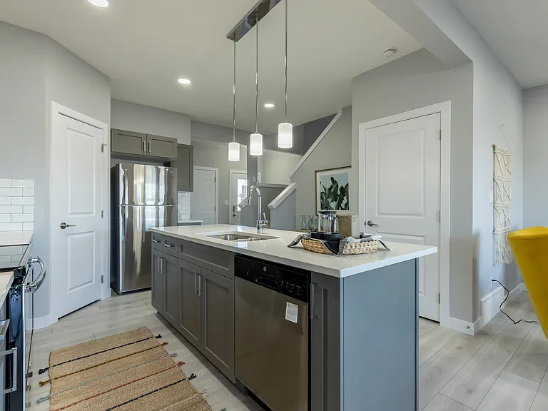 297 Collicott Dr #MAIN — Photo 9